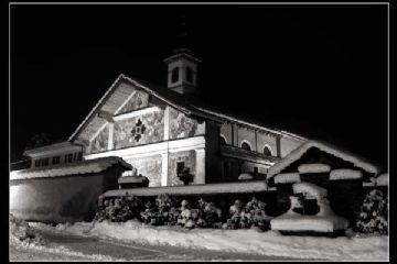 Chiesa di San Giacomo sotto la neve - Foto Coslovich